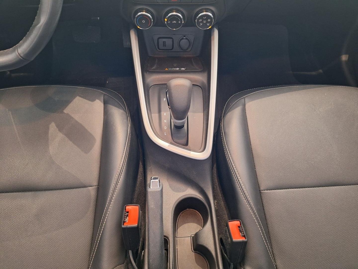 Chevrolet Onix 1.0 Turbo AT (Versão LT PR2)